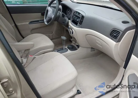 2007 Hyundai Accent Gls из США, поврежденный, VIN KMHCN46C97U133491